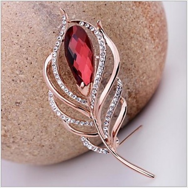 Tina -- Fashion High-grade Rhinestone Heaven's Wing Alloy Brooch in Party